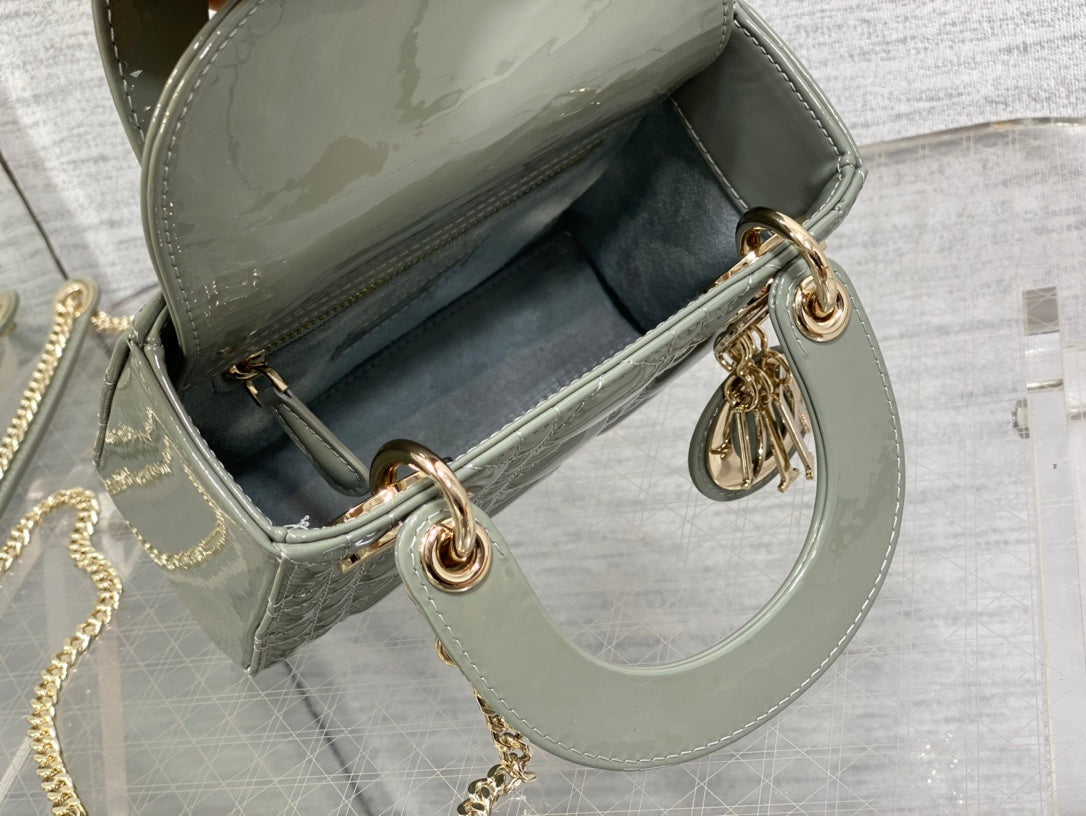 mini lady 17 rock gray patent calfskin mysite