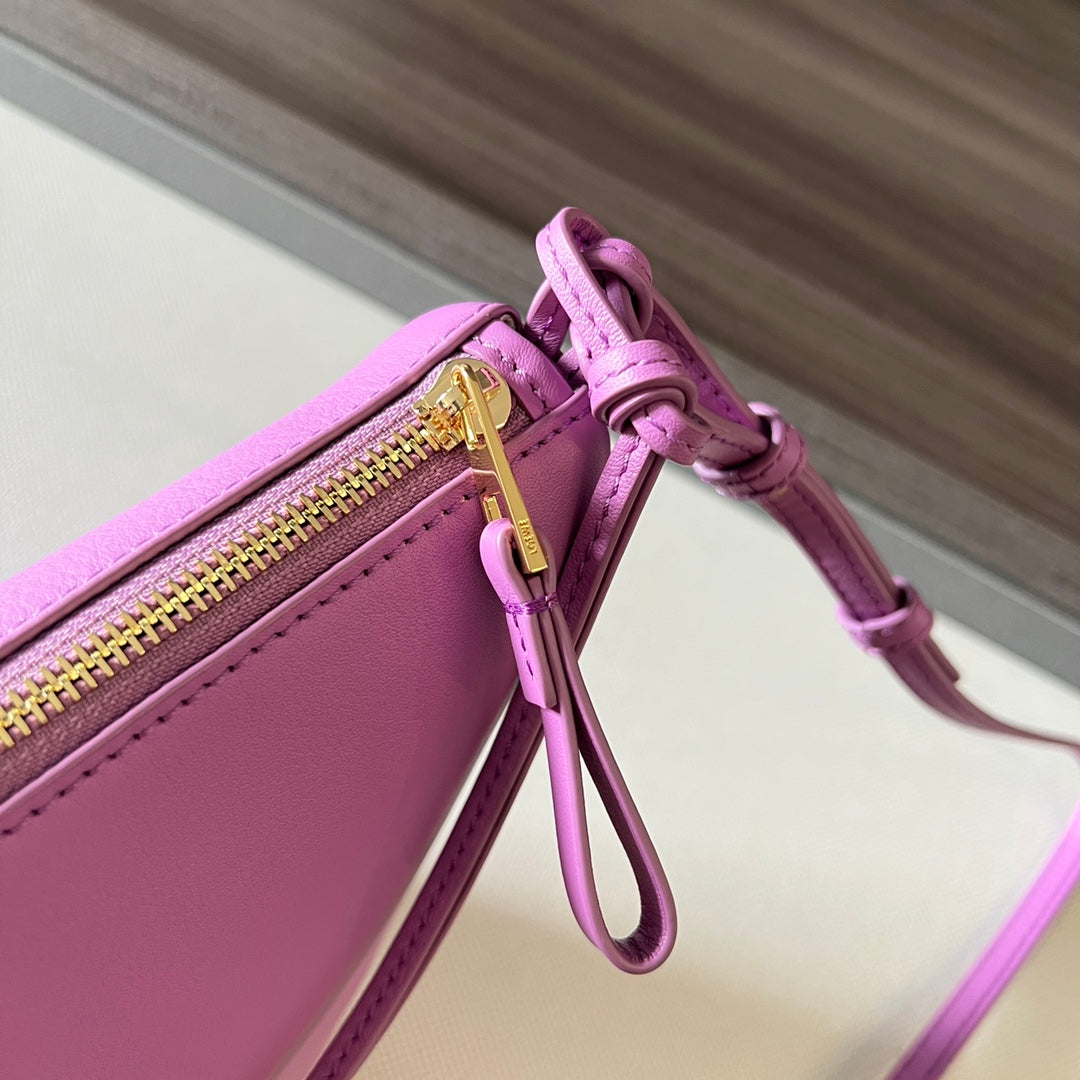 LOE LUNA HOBO 28 BAG IN HOT PINK CALFSKIN mysite