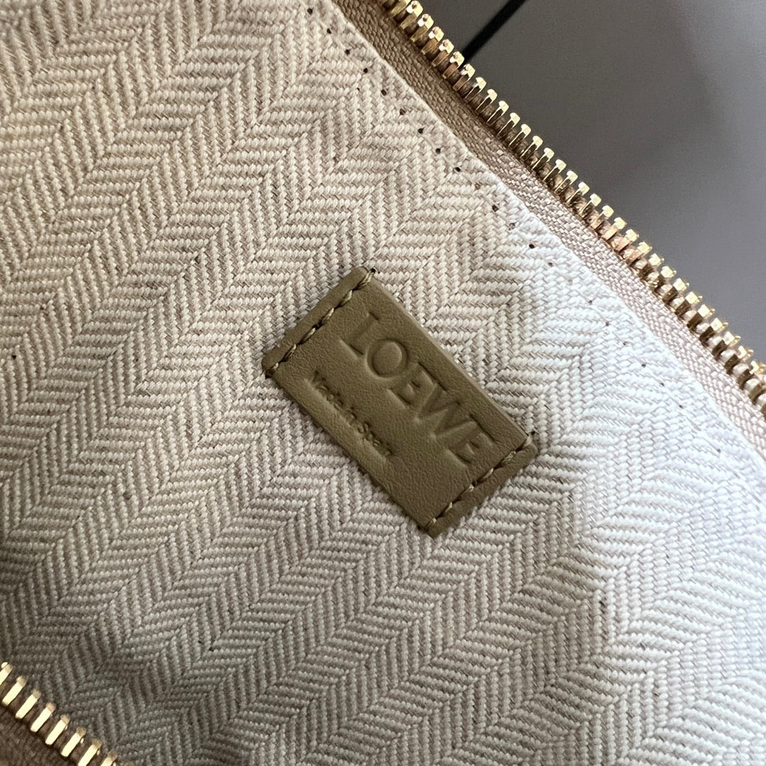 LOE LUNA HOBO 28 BAG IN BEIGE CREAM CALFSKIN mysite