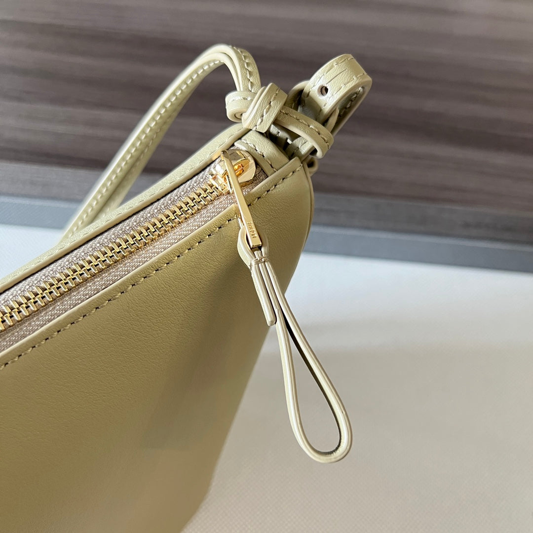 LOE LUNA HOBO 28 BAG IN BEIGE CREAM CALFSKIN mysite