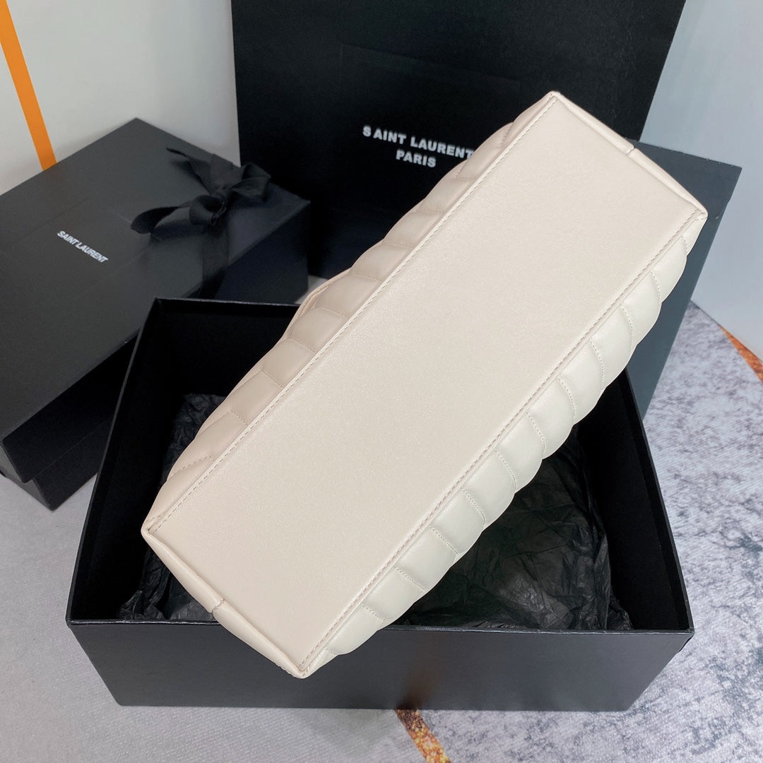 LOULOU MEDIUM 32 WHITE QUILTED LEATHER SILVER HARDWARE mysite