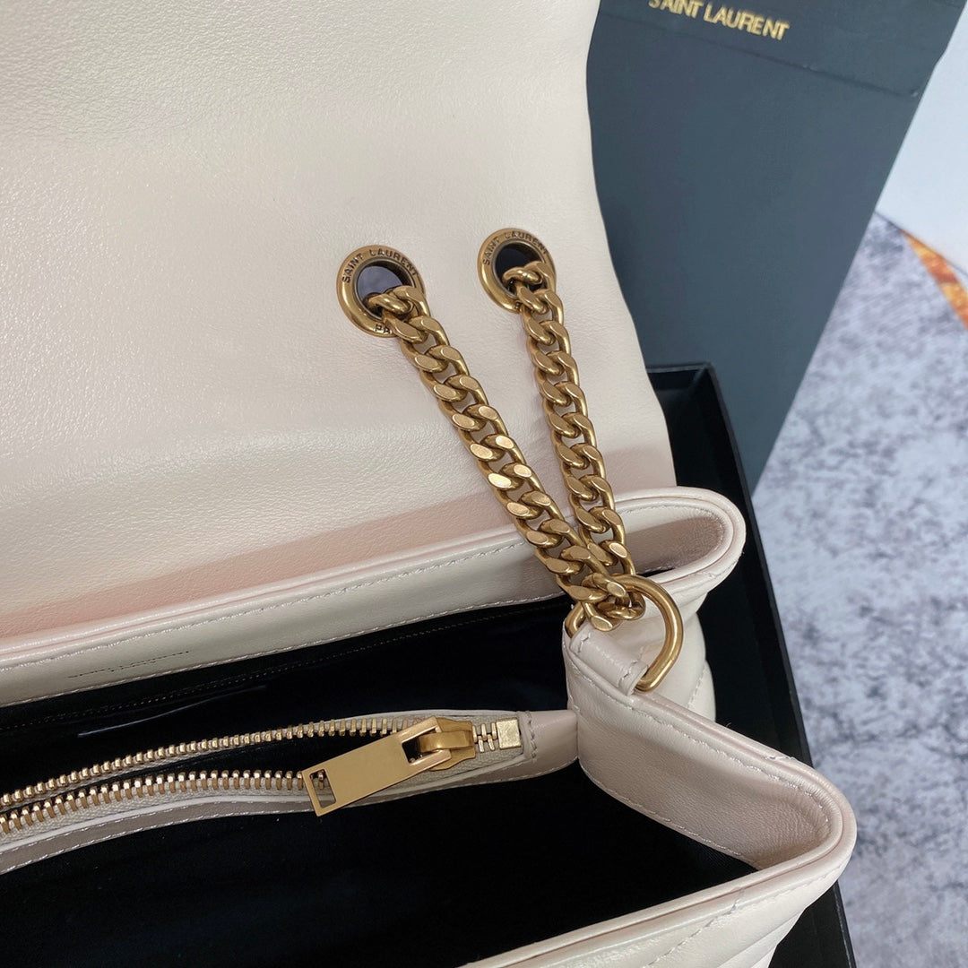 LOULOU MEDIUM 32 WHITE QUILTED LEATHER GOLD HARDWARE mysite