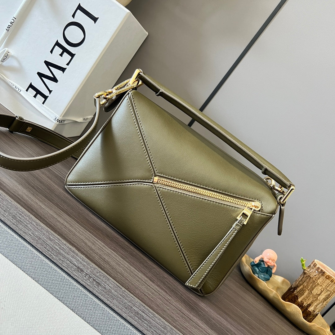 Small Puzzle 24cm bag in soft grained olive calfskin mysite