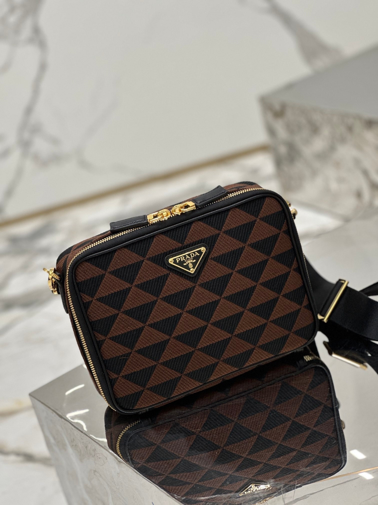 MESSENGER BAG 22 IN BLACK AND BROWN EMBROIDERED FABRIC GOLD HARDWARE mysite