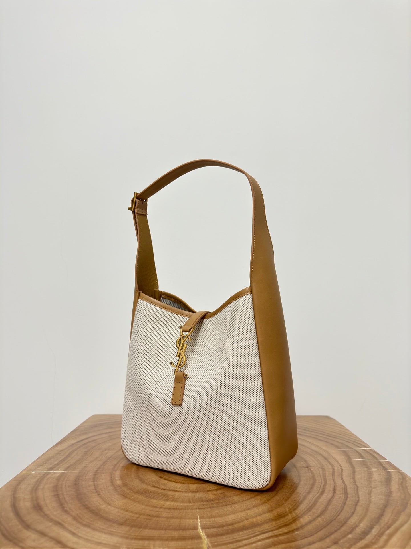 le 5a7 small 23 cream canvas brown calfskin mysite