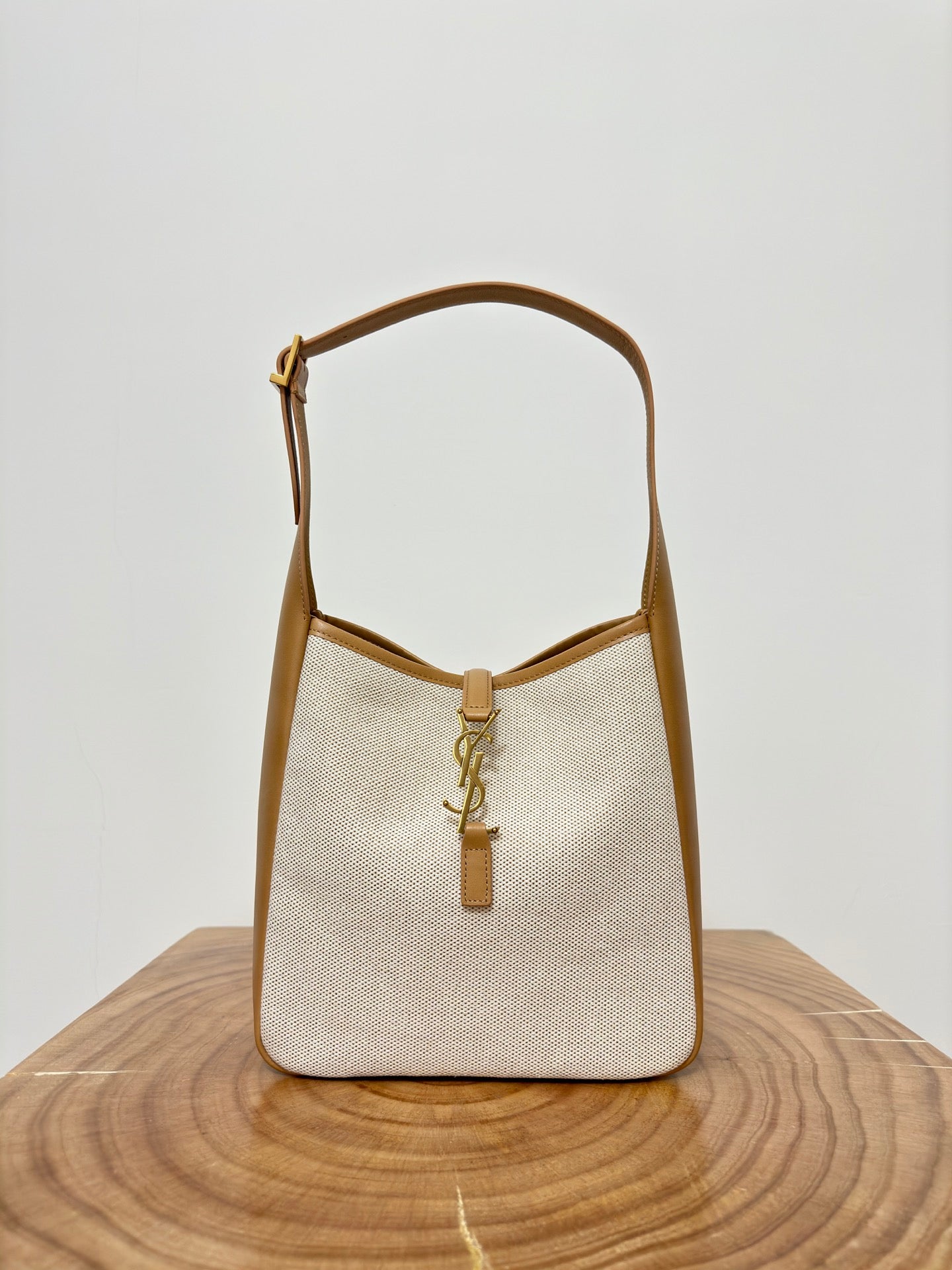 le 5a7 small 23 cream canvas brown calfskin mysite