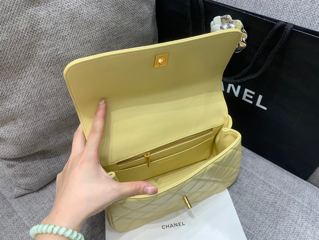 SMALL FLAP BAG 24CM TOP HANDLE LIME LAMBSKIN GOLD HARDWARE mysite