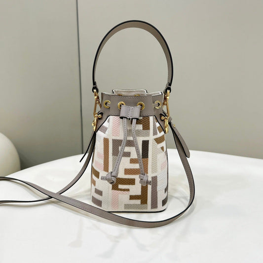 ff mon tresor bucket bag 18cm grey leather ff motif mysite