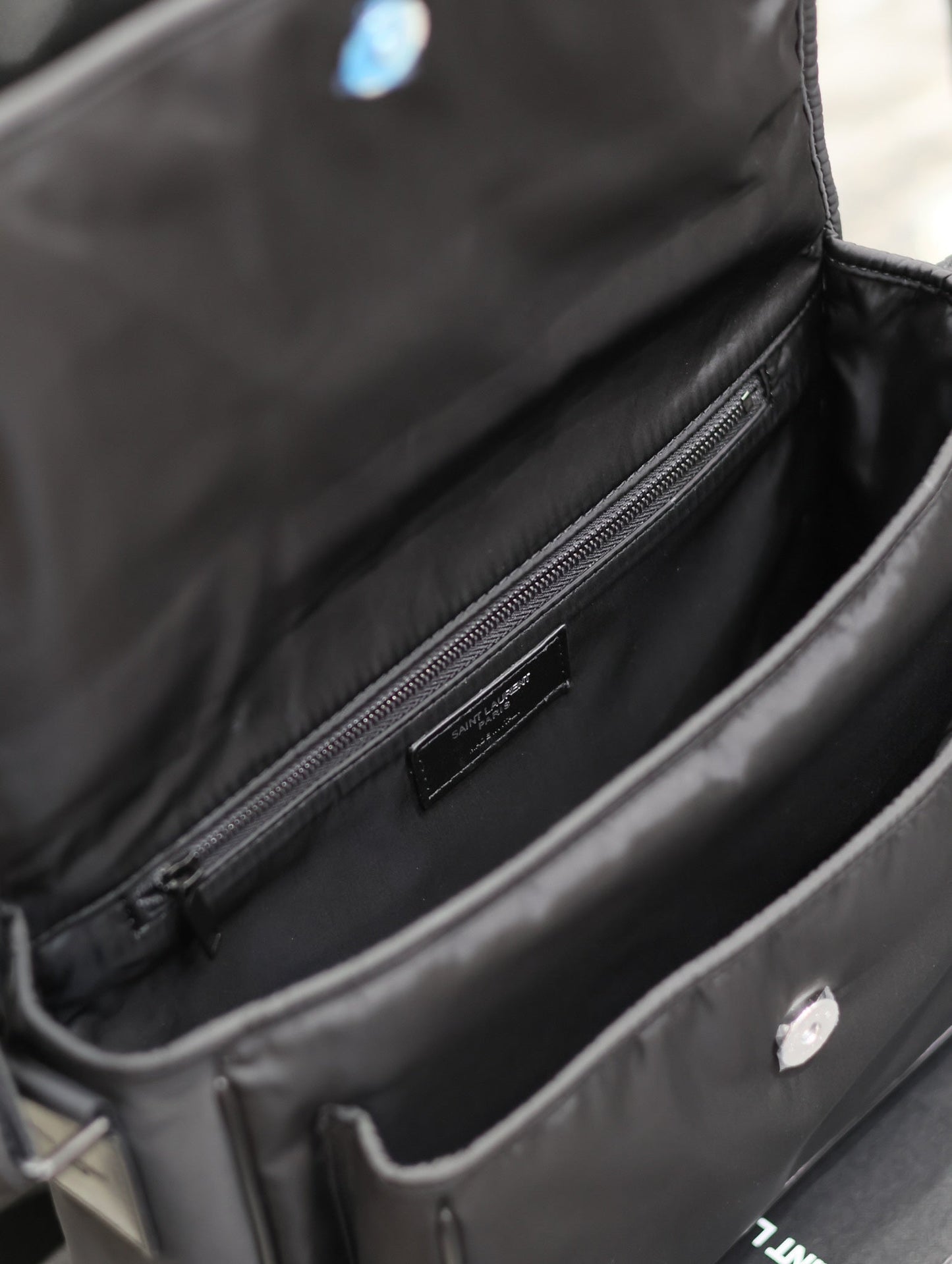 NIKI MEDIUM 28 IN BLACK NYLON mysite