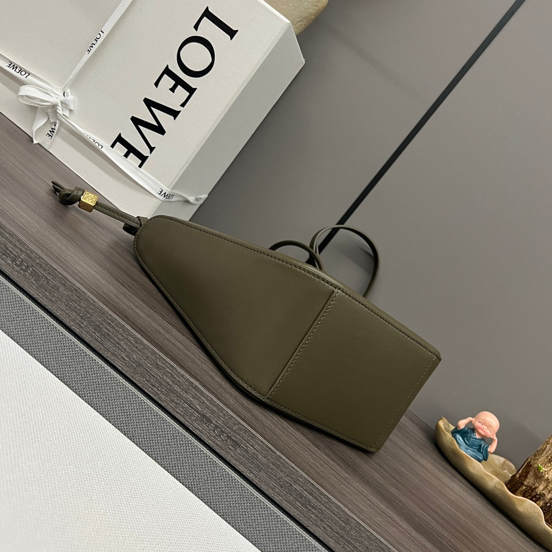 LOE LUNA HOBO 28 BAG IN DARK OLIVE GREEN CALFSKIN mysite