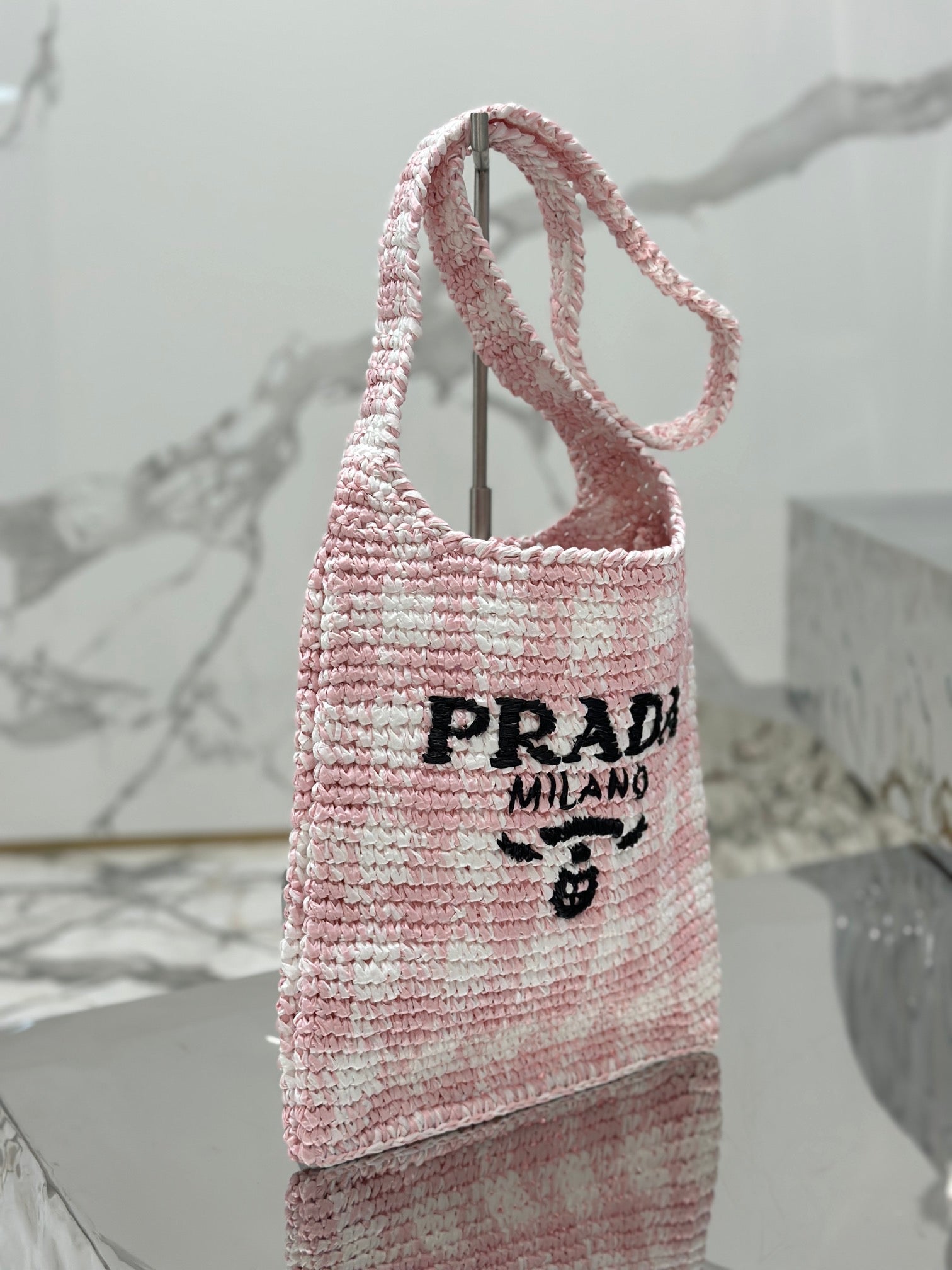 SMALL TOTE BAG 29 IN PINK MIX WHITE AND BLACK WOVEN RAFFIA mysite