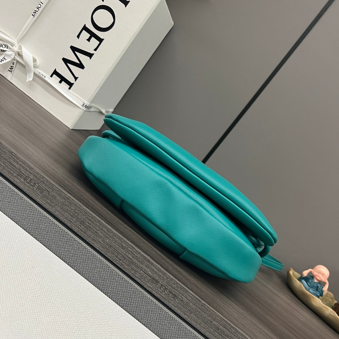 Loew Paseo Shoulder Bag 25cm Tropical Aqua Cowhide mysite