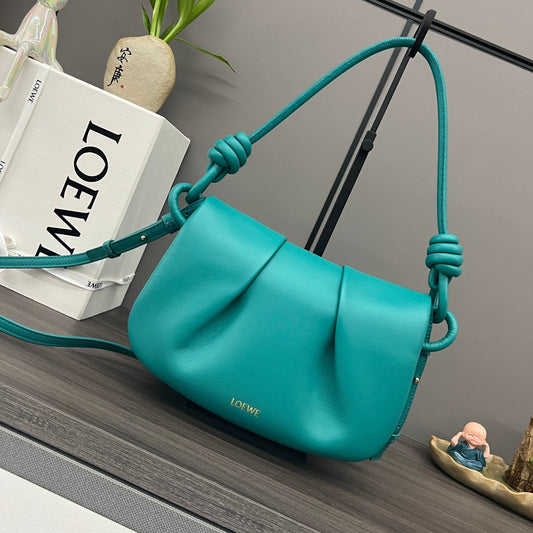 Loew Paseo Shoulder Bag 25cm Tropical Aqua Cowhide mysite