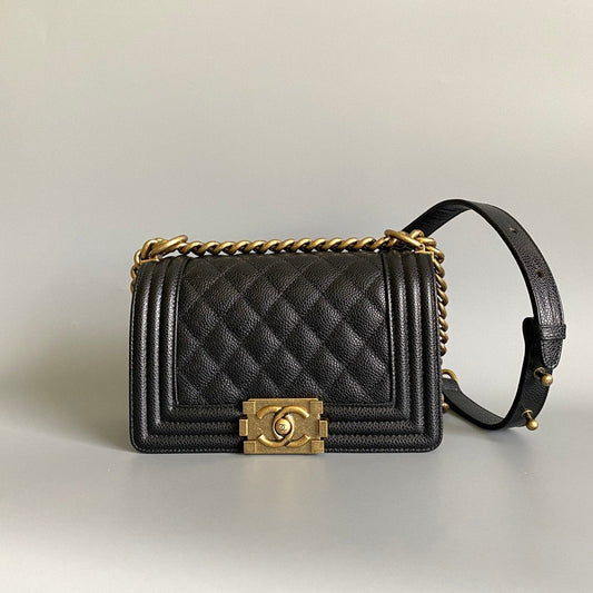 SMALL BOY BAG 20 IN BLACK LAMBSKIN GOLD HARDWARE mysite