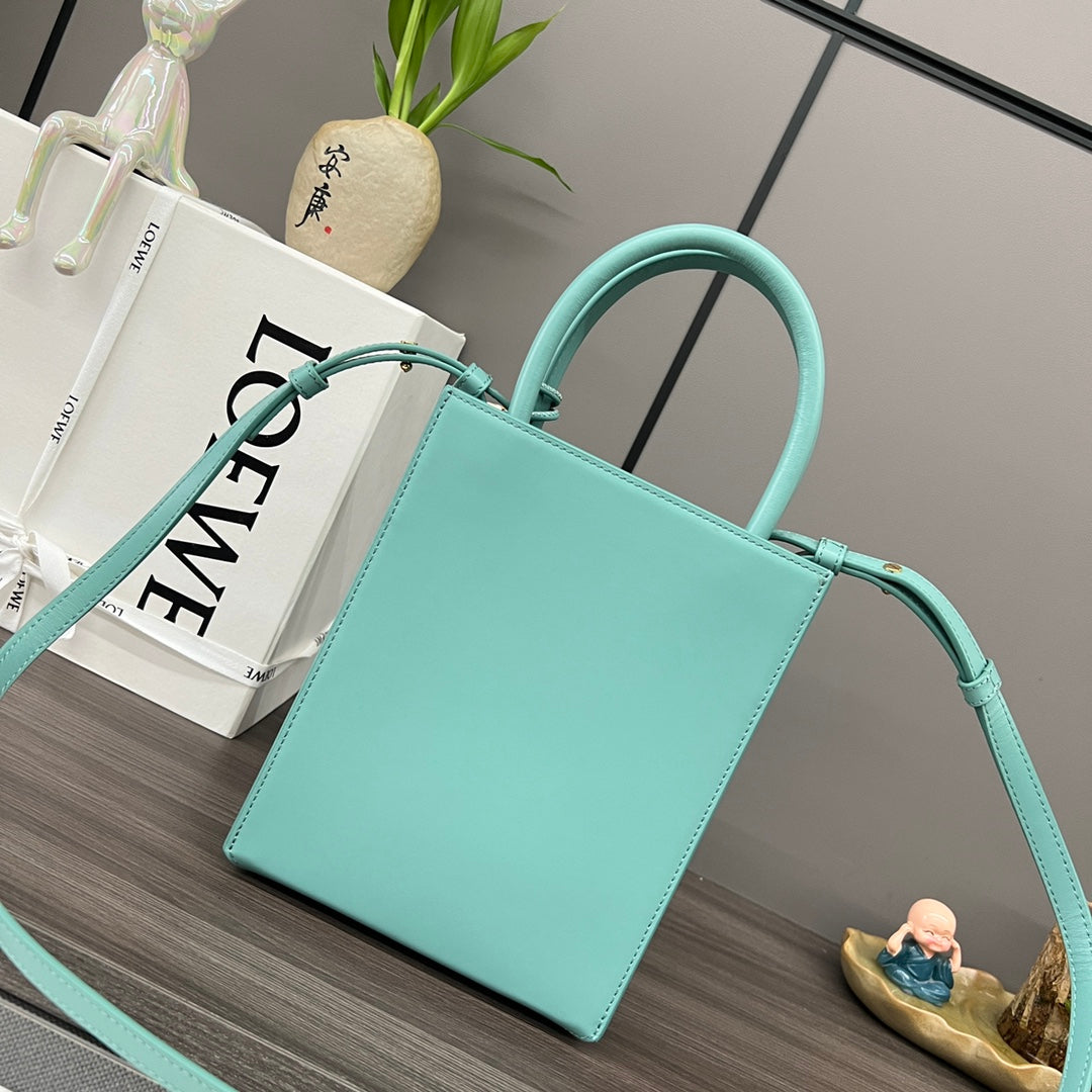 STANDARD A5 TOTE BAG IN AQUAMARINE BLUE CALFSKIN mysite