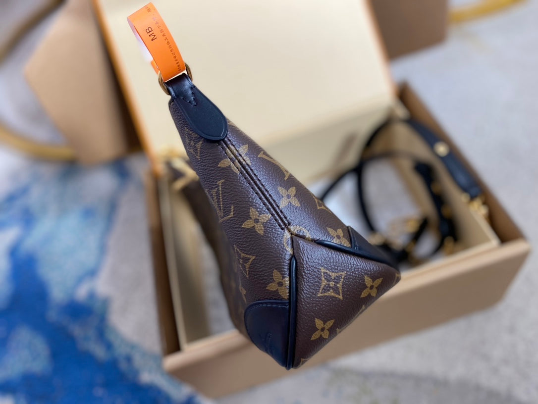 BOULOGNE 29 IN BROWN MONOGRAM CANVAS GOLD HARDWARE mysite