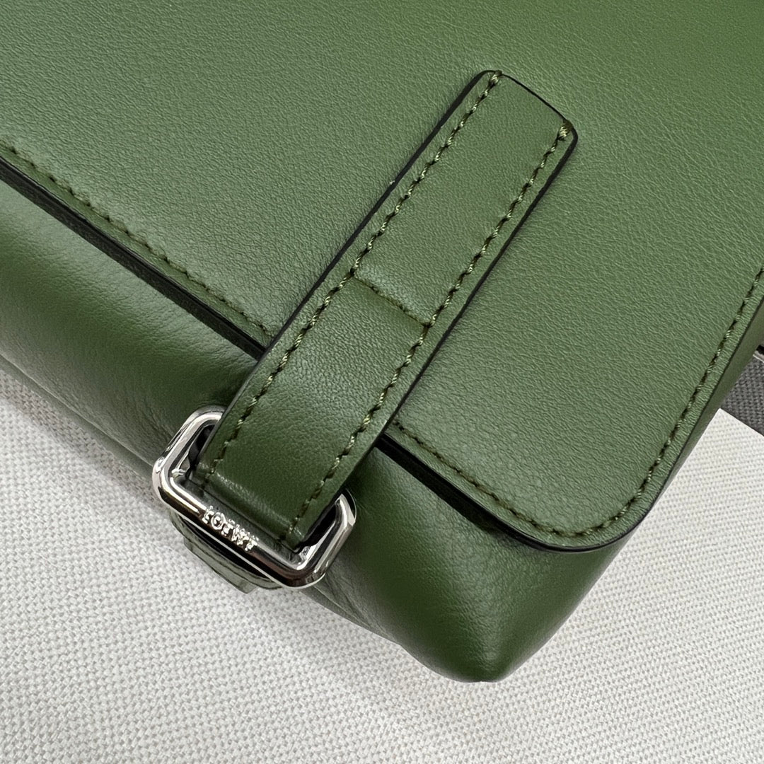 Loew Military Dark Green Leather Messager Bag mysite