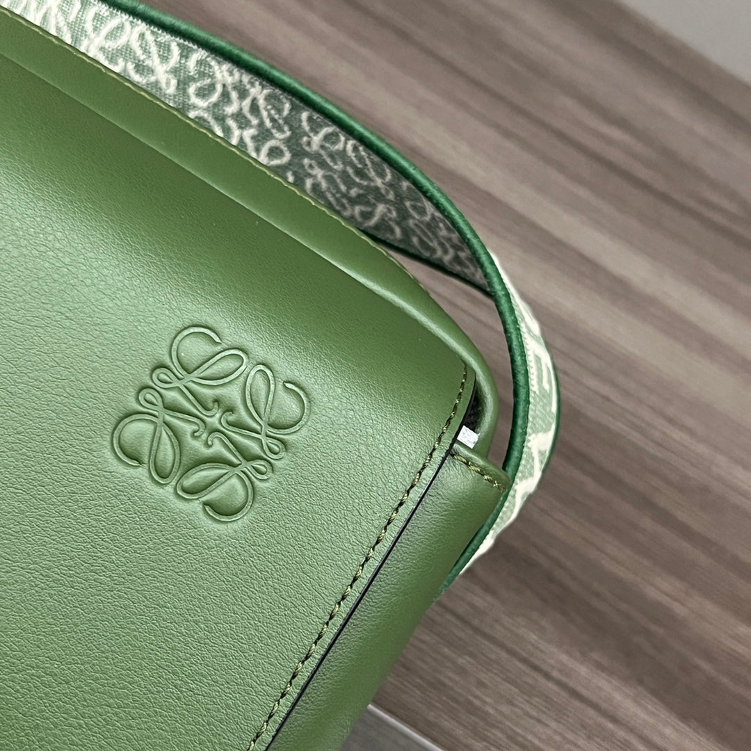 Loew Military Dark Green Leather Messager Bag mysite