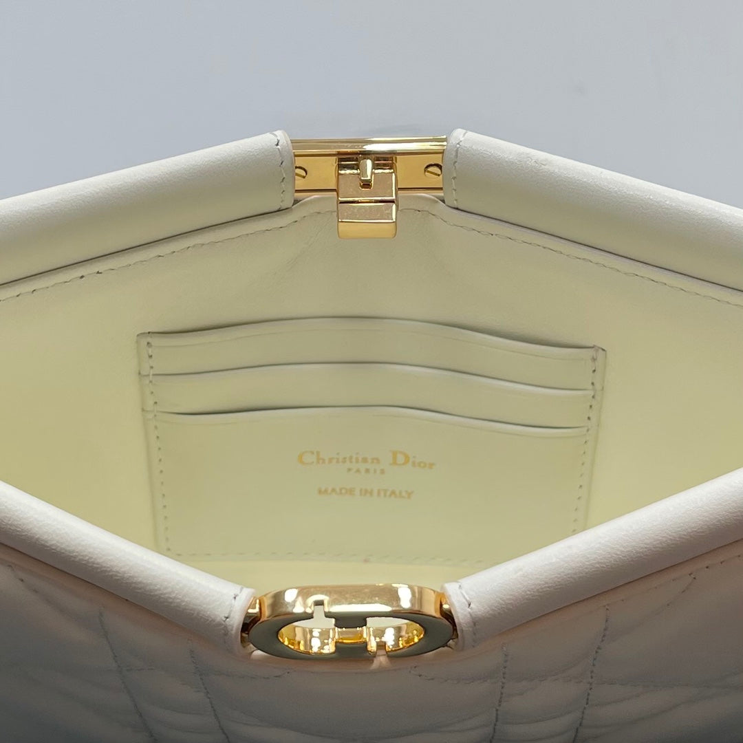 caro colle noire cluth 27.5 white calfskin mysite