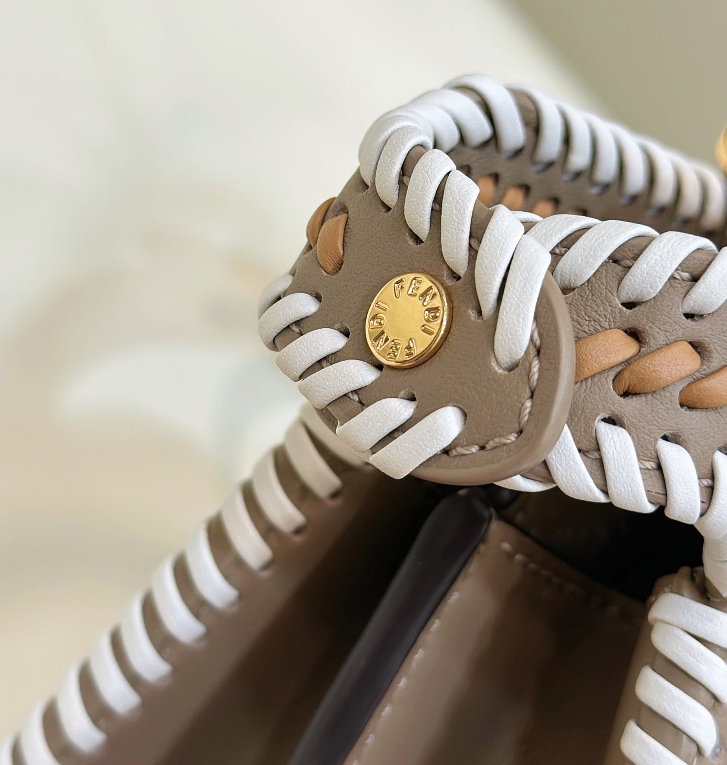 PEEKABOO ISEEU 27 IN MEDIUM BROWN INTERLACED CALFSKIN GOLD HARDWARE mysite