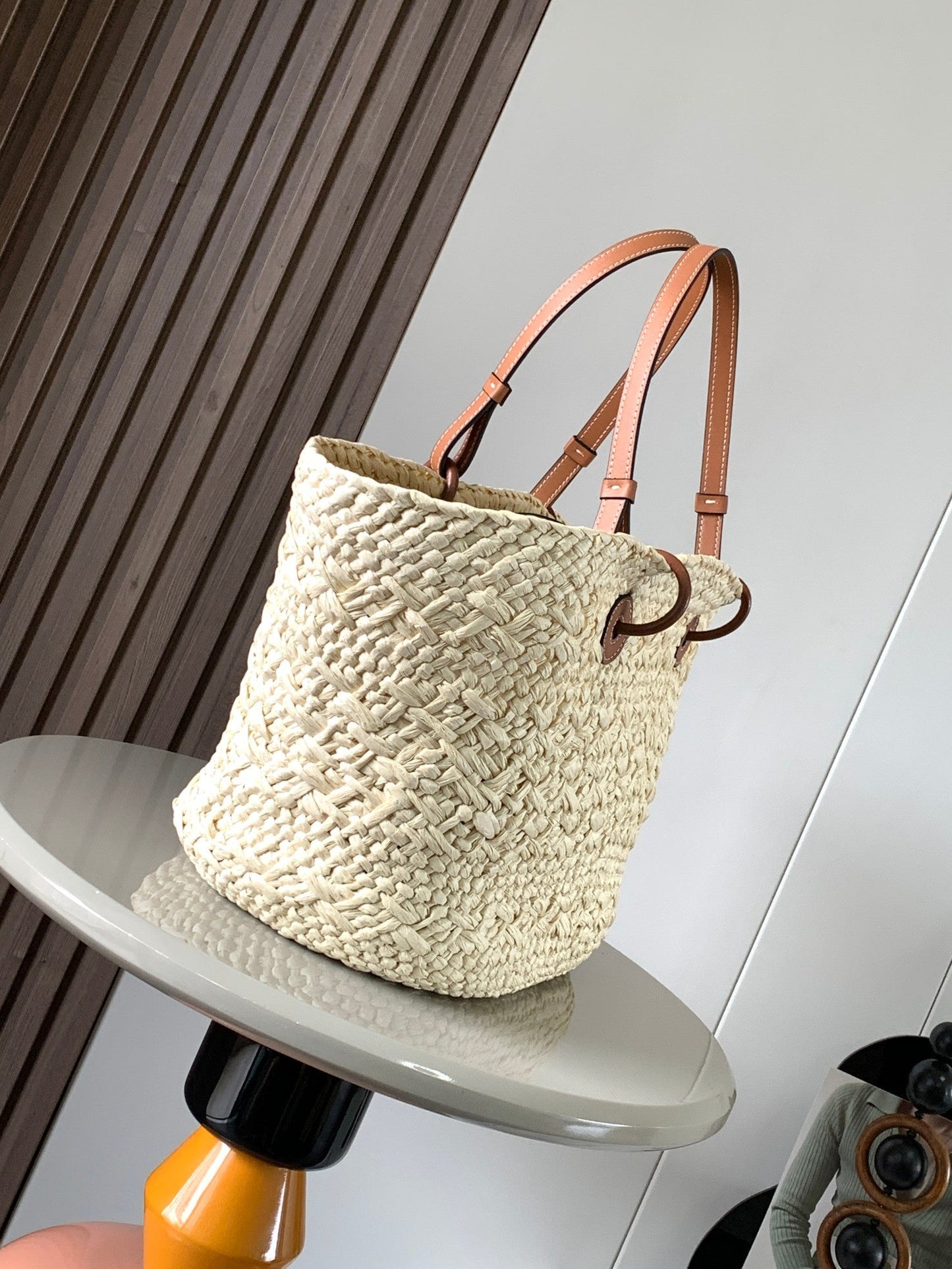 Medium anagram basket bag in iraca palm and calfskin mysite