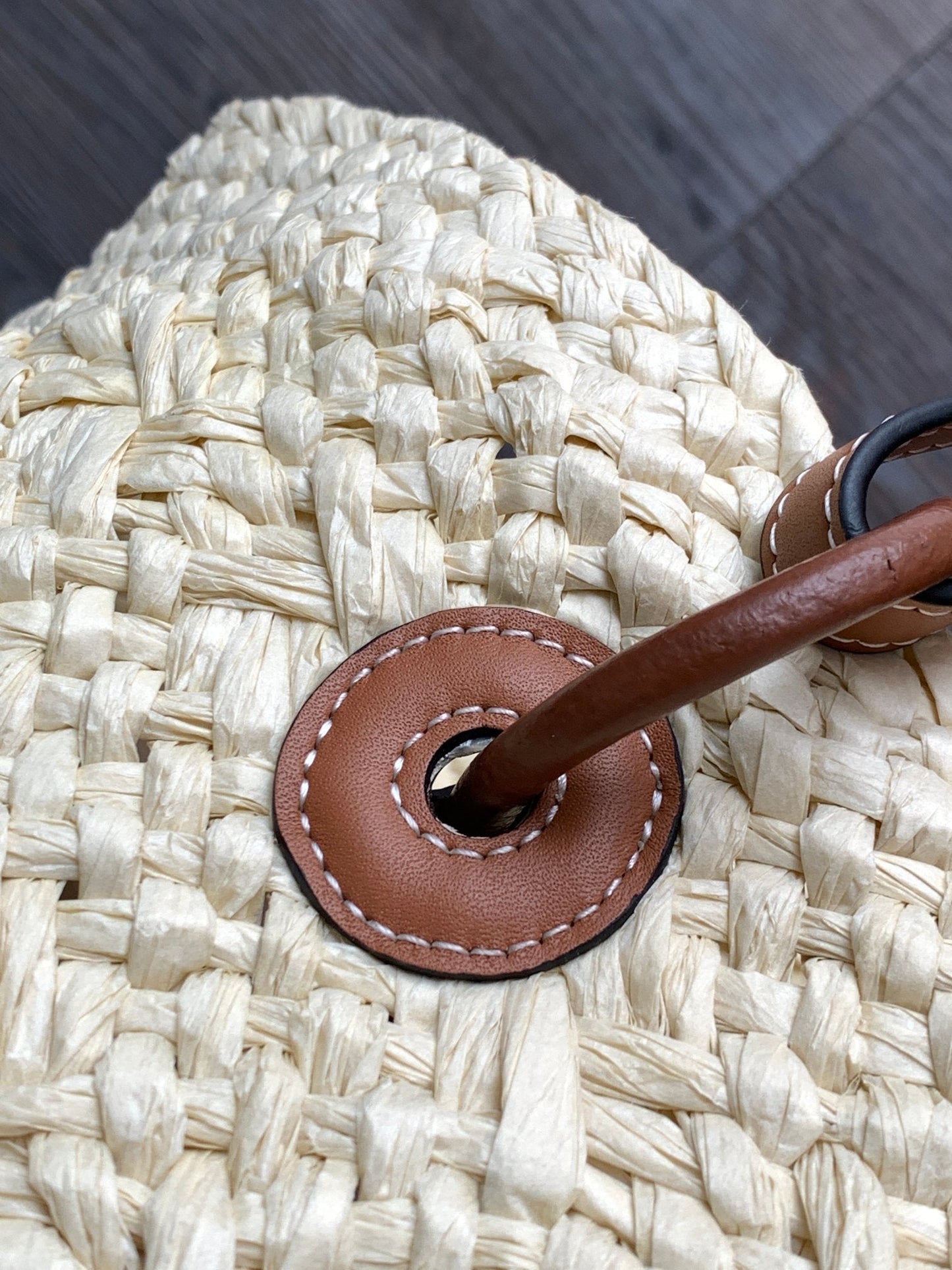 Medium anagram basket bag in iraca palm and calfskin mysite