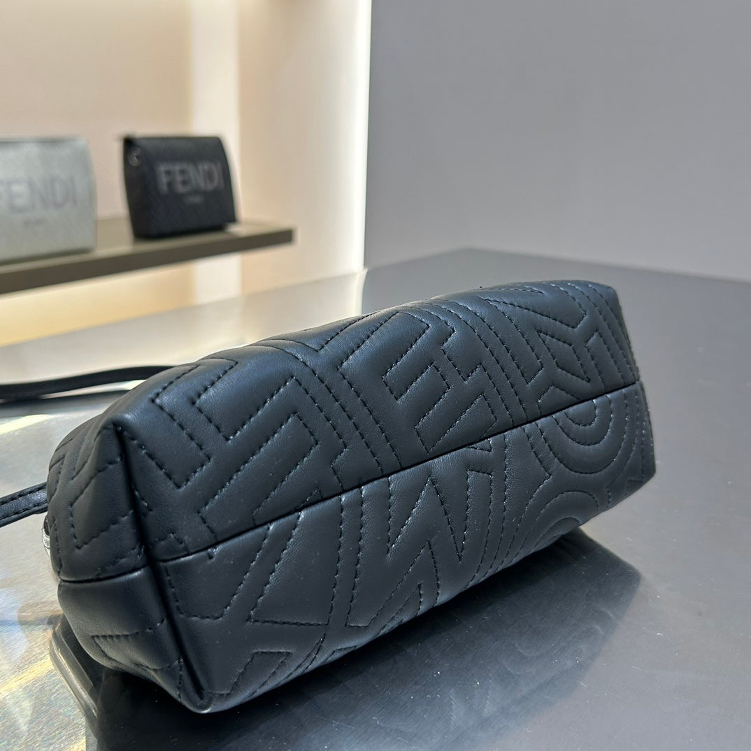 FENDI FIRST MINI 25 IN BLACK CALFSKIN BAG SILVER HARDWARE mysite