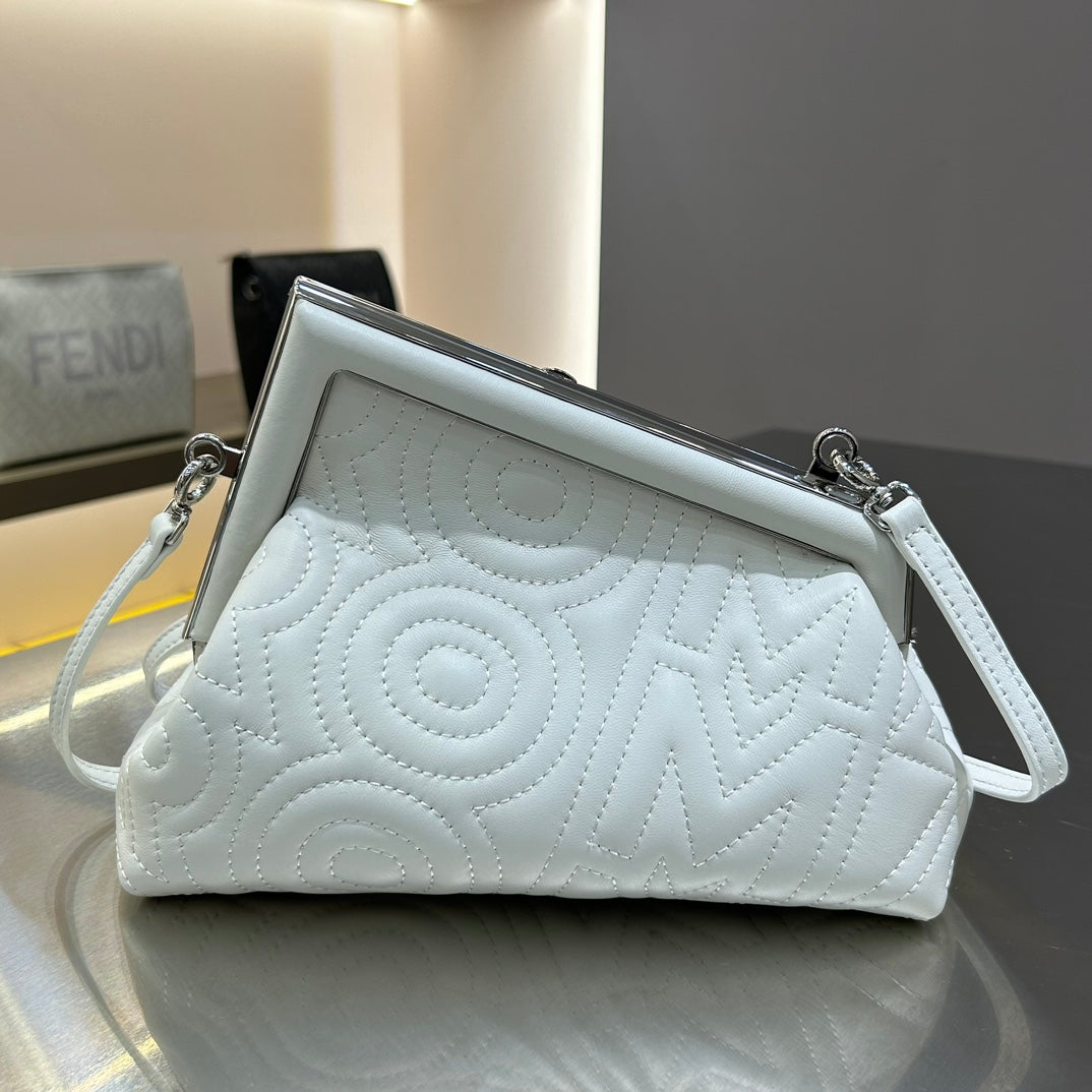 FENDI FIRST MINI 25 IN WHITE CALFSKIN BAG SILVER HARDWARE mysite