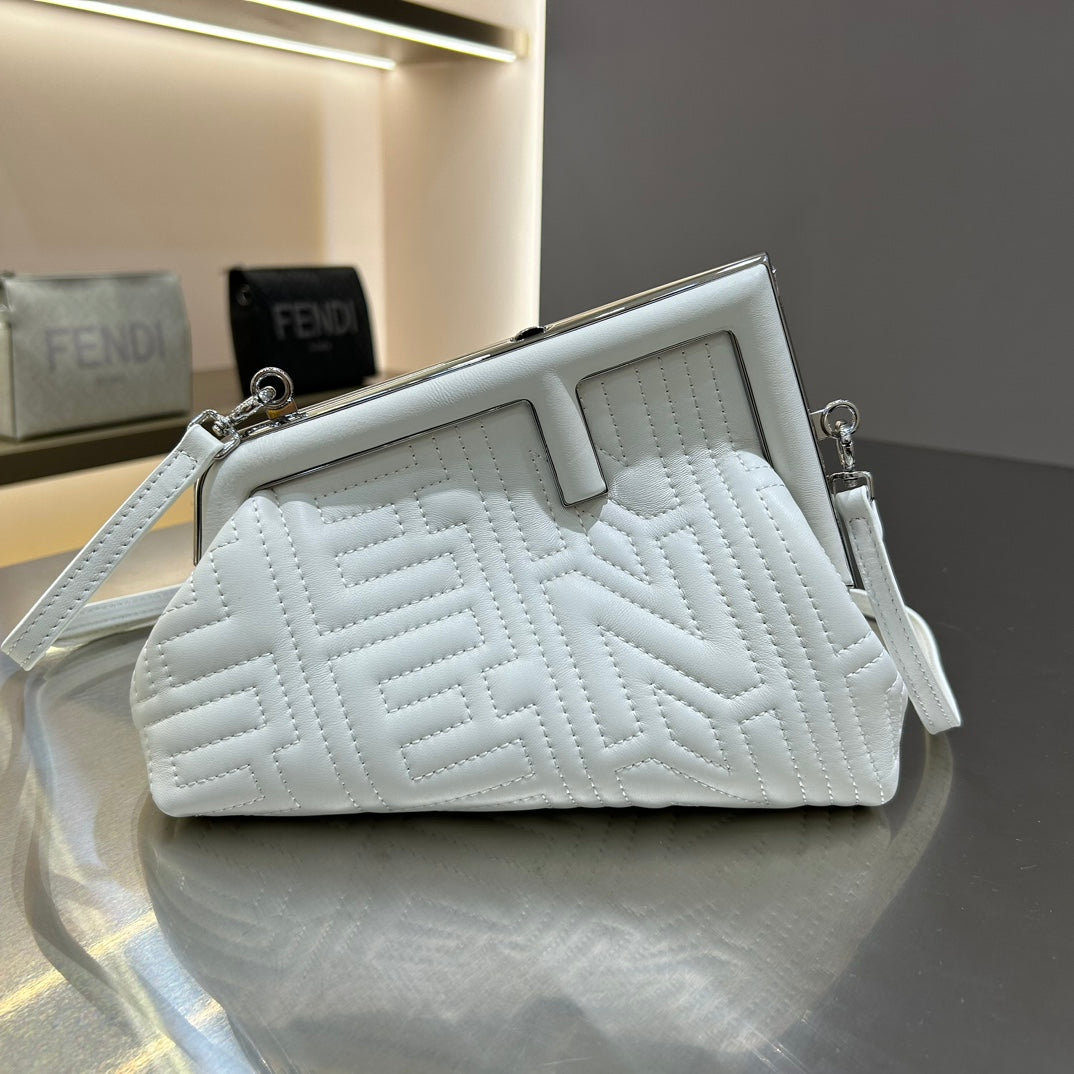 FENDI FIRST MINI 25 IN WHITE CALFSKIN BAG SILVER HARDWARE mysite