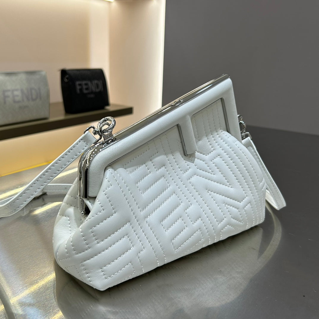 FENDI FIRST MINI 25 IN WHITE CALFSKIN BAG SILVER HARDWARE mysite