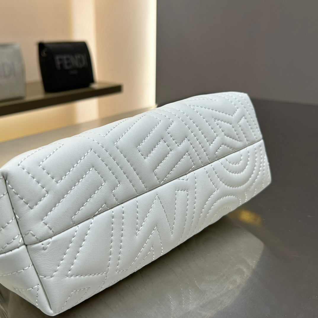 FENDI FIRST MINI 25 IN WHITE CALFSKIN BAG SILVER HARDWARE mysite