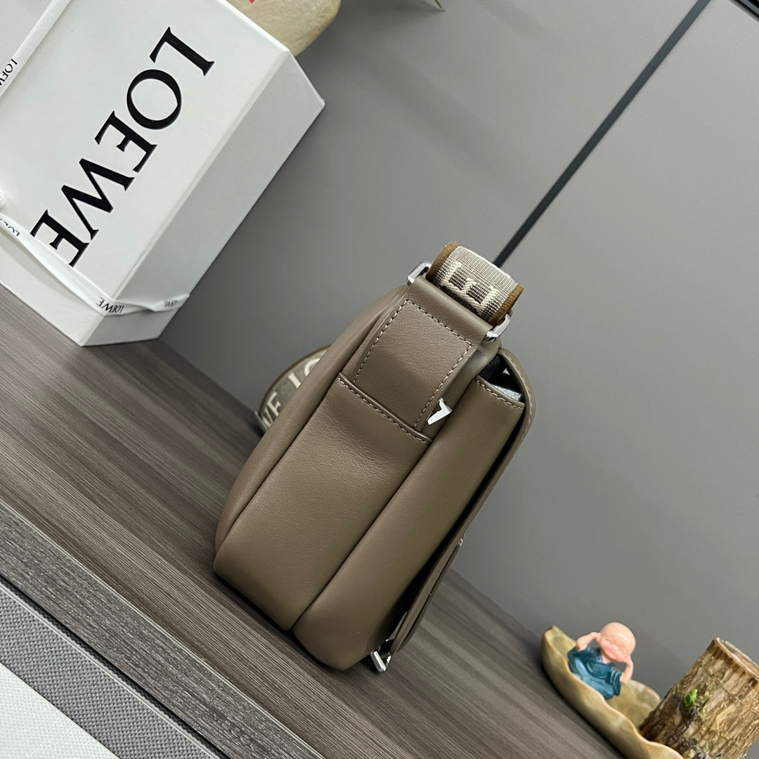 Loew Military Brown Leather Messager Bag mysite