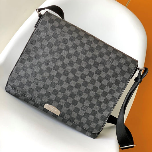 LV District PM Messenger 31cm Black Damier Graphite Canvas mysite
