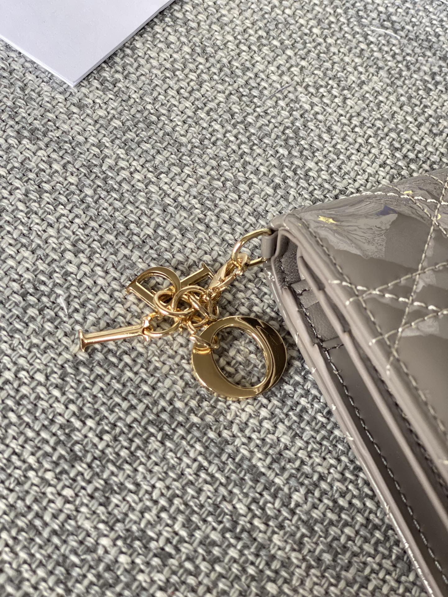 CD Caro 11cm Compact Wallet Shiny Grey Calfskin mysite