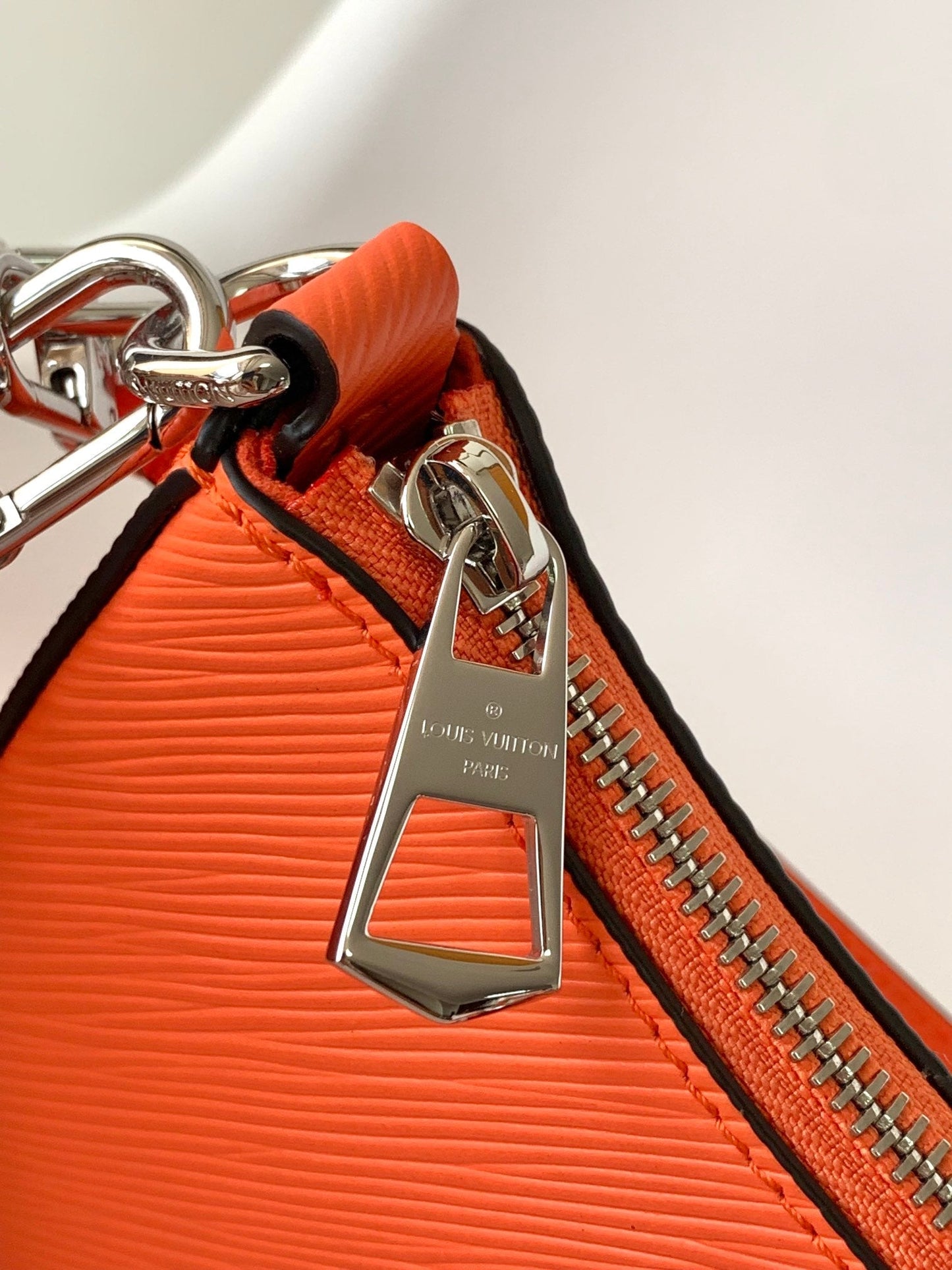 LV Marellini 19cm Orange Epi Grain Cowhide Metal HW mysite