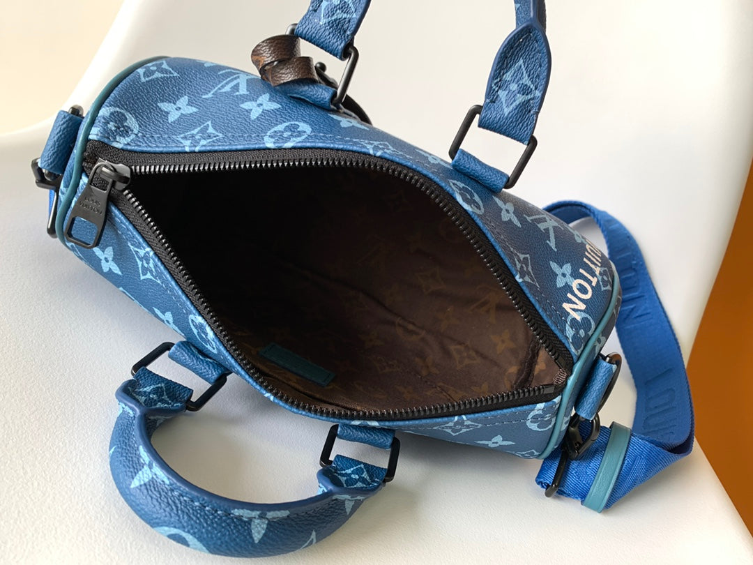 LV 21s Keepall Bandoulière 25 Blue Monogram Canvas & Cowhide mysite