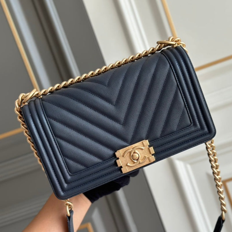 boy medium 25 dark blue chevron caviar aged ghw mysite