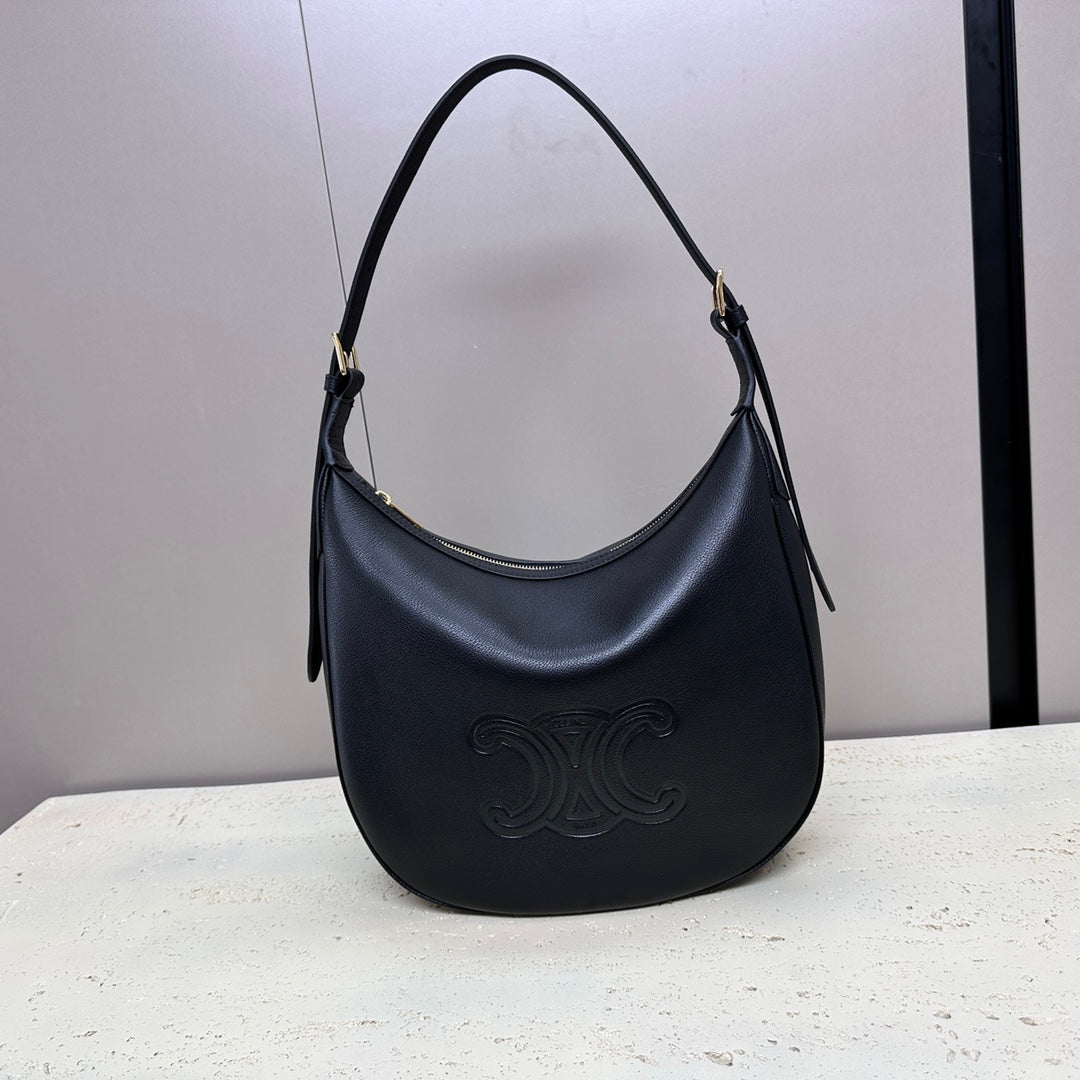 MEDIUM 30 HELOÏSE BAG CUIR TRIOMPHE IN BLACK SUPPLE CALFSKIN mysite