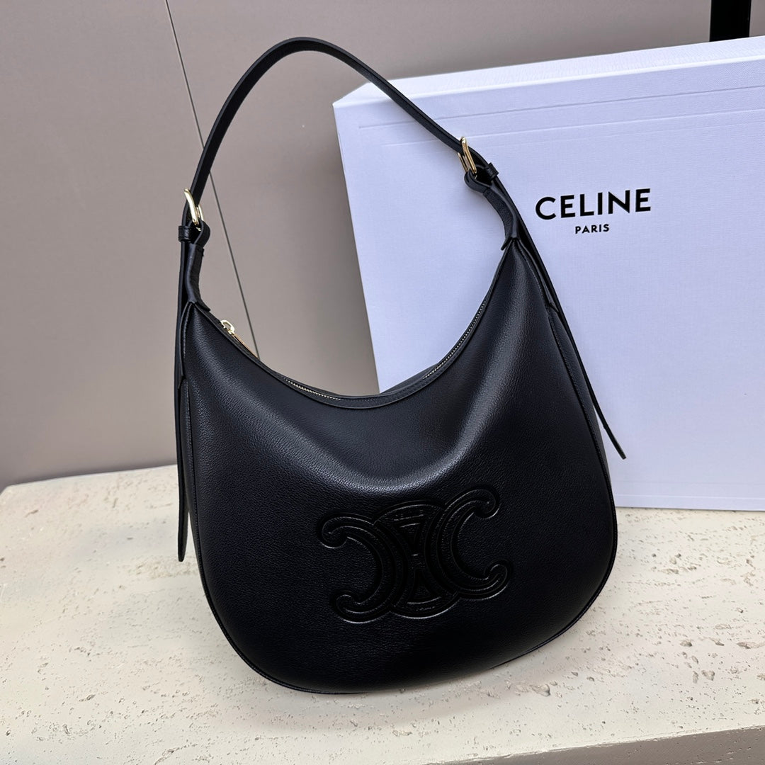 MEDIUM 30 HELOÏSE BAG CUIR TRIOMPHE IN BLACK SUPPLE CALFSKIN mysite