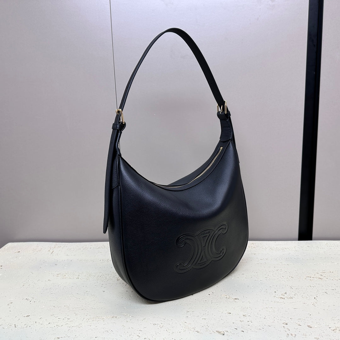MEDIUM 30 HELOÏSE BAG CUIR TRIOMPHE IN BLACK SUPPLE CALFSKIN mysite