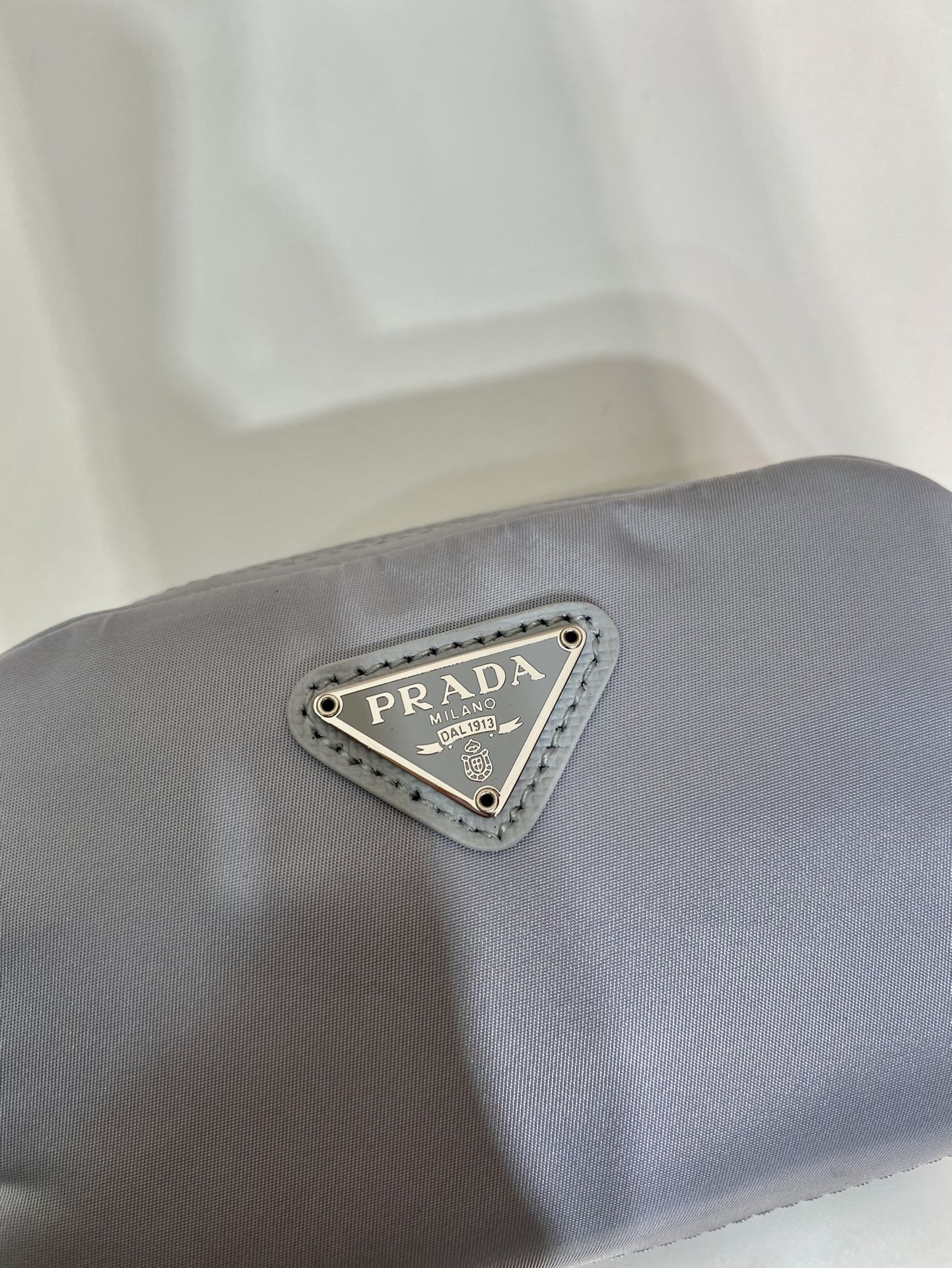 PRA CLUTCH 12 IN LIGHT GREY RE-NYLON mysite