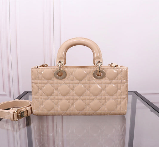MEDIUM LADY D-JOY 26 BEIGE LAMBSKIN mysite