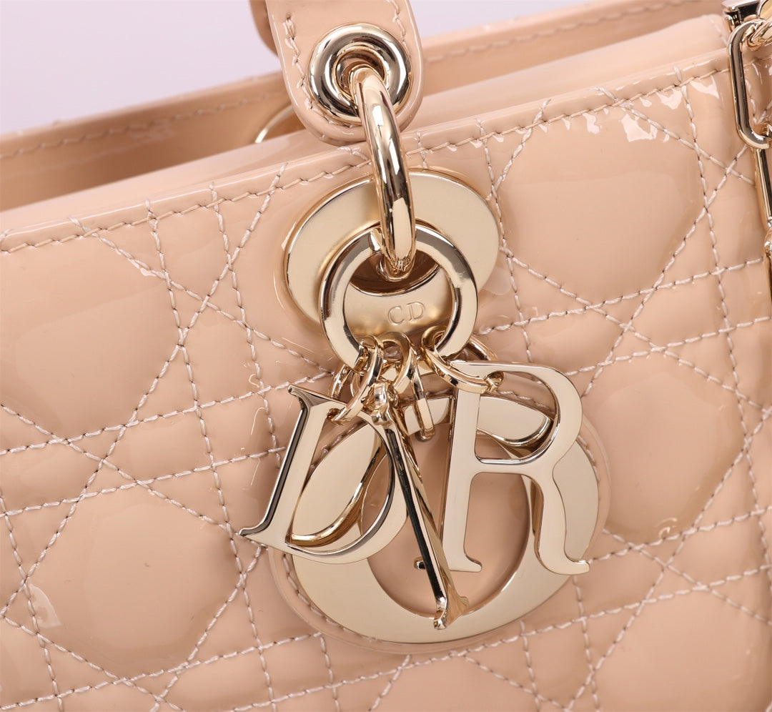 MEDIUM LADY D-JOY 26 BEIGE LAMBSKIN mysite