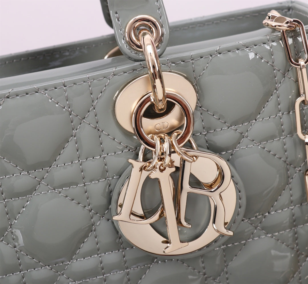 MEDIUM LADY D-JOY 26 ROCK GRAY LAMBSKIN mysite