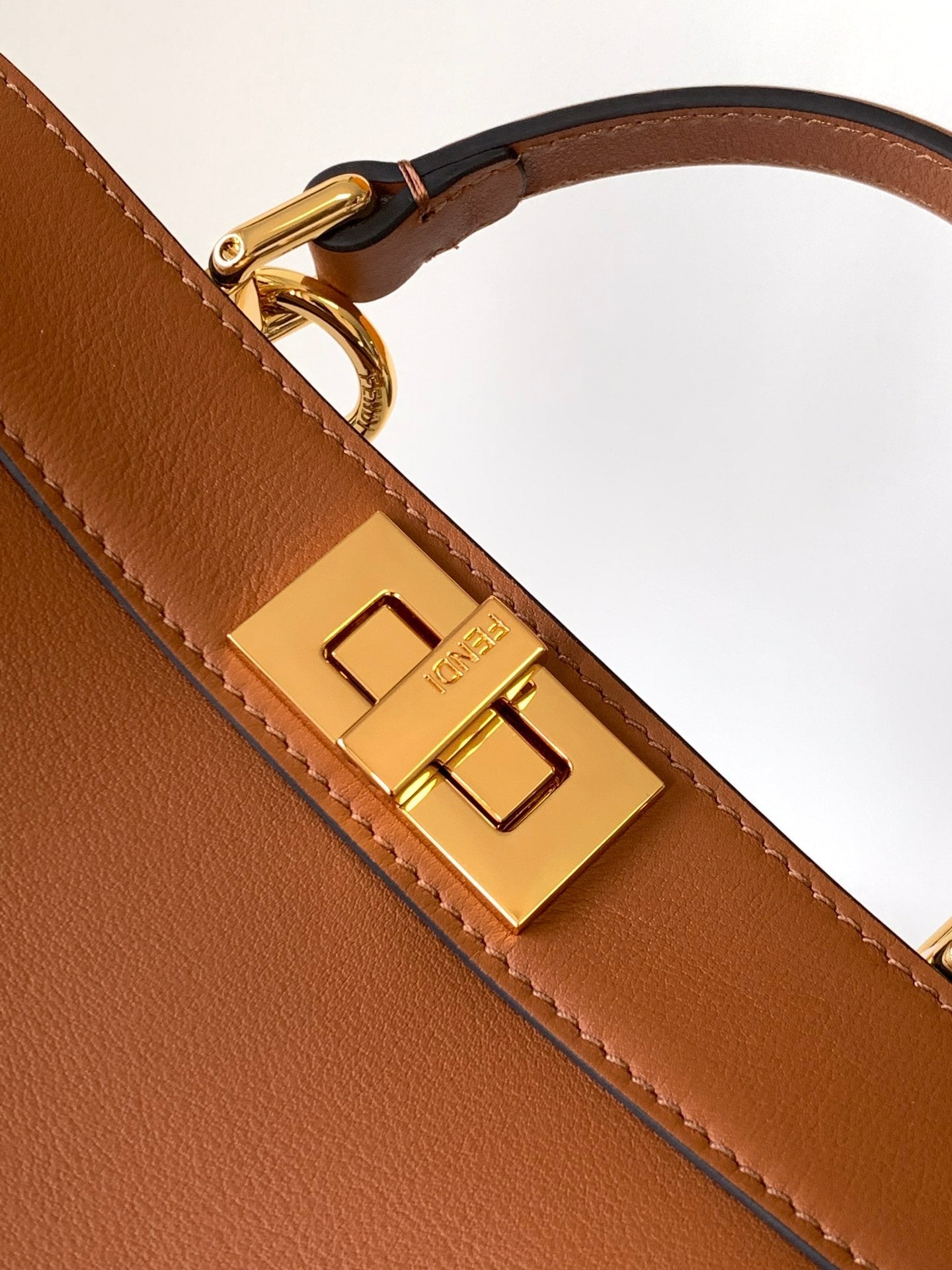 Peekaboo ISeeU Small 27cm Bag gold lambskin gold hardware mysite