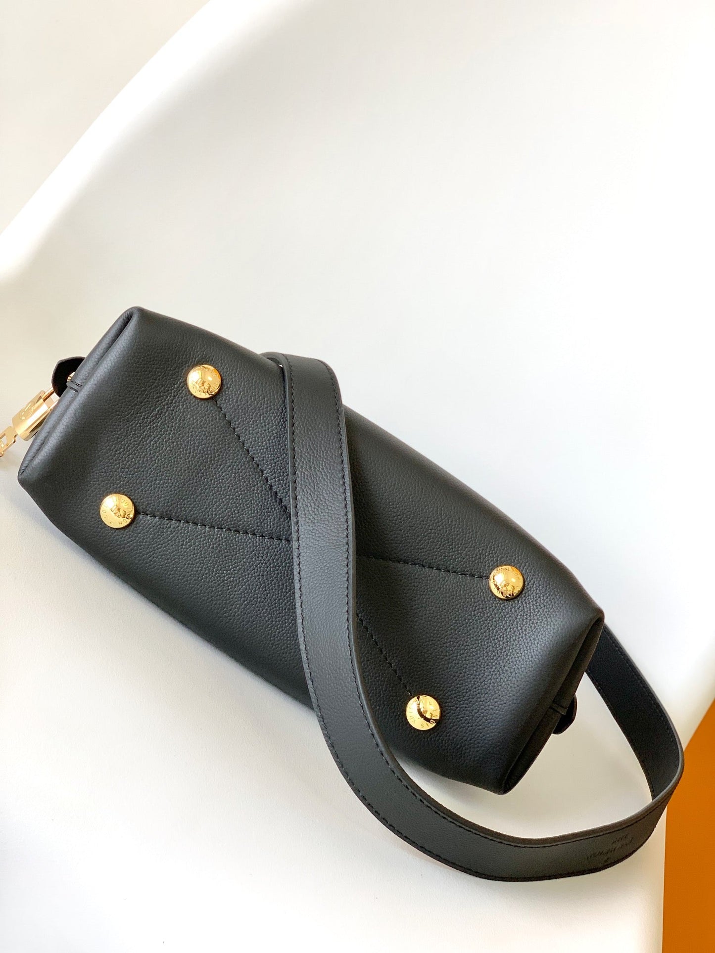 LV Néo Alma BB 44829 Black Monogram Shadow embossed calfskin mysite