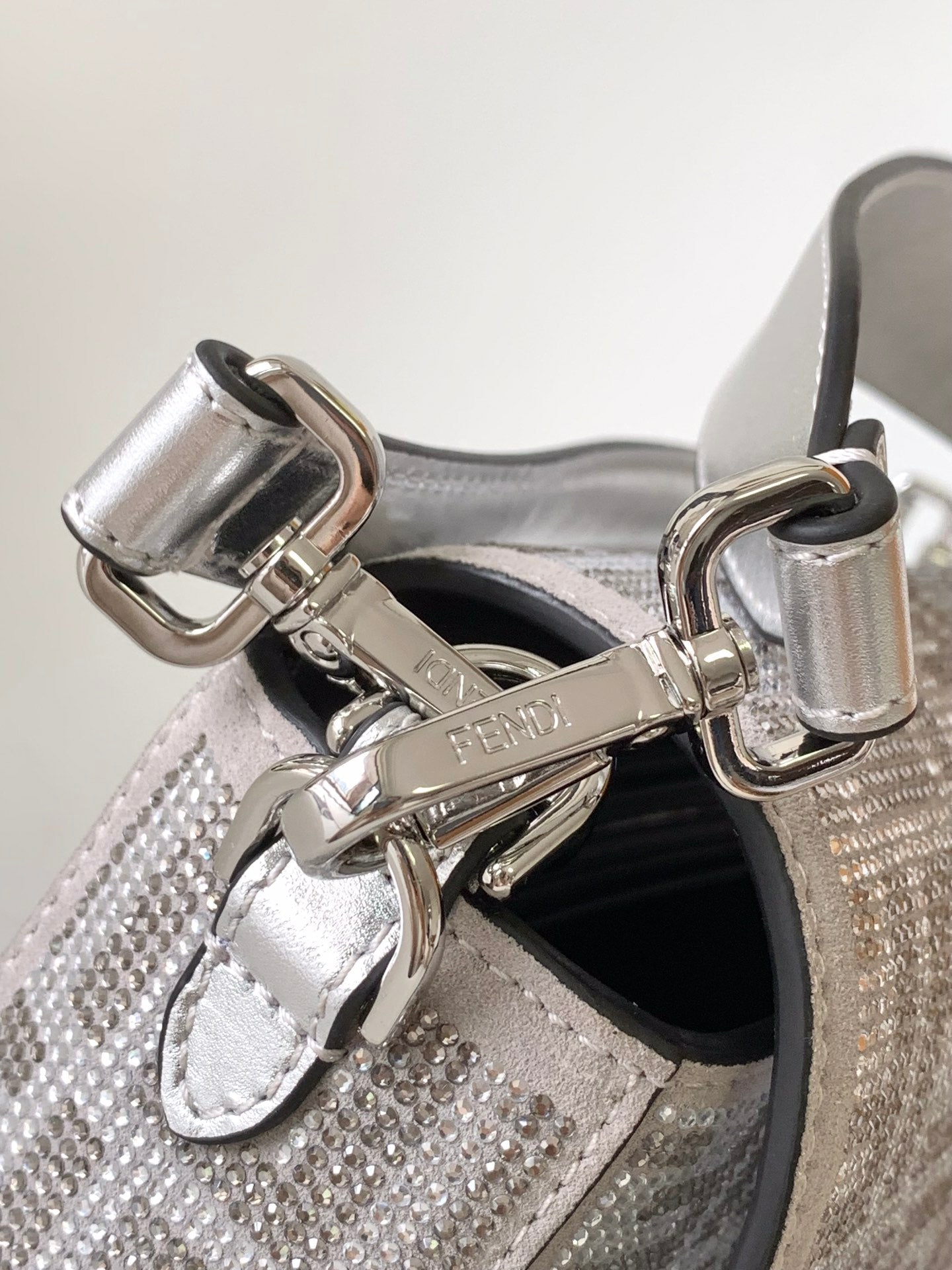 Fend Baguette 27 Bag Silver Leather with Crystal FF Motif Shw mysite