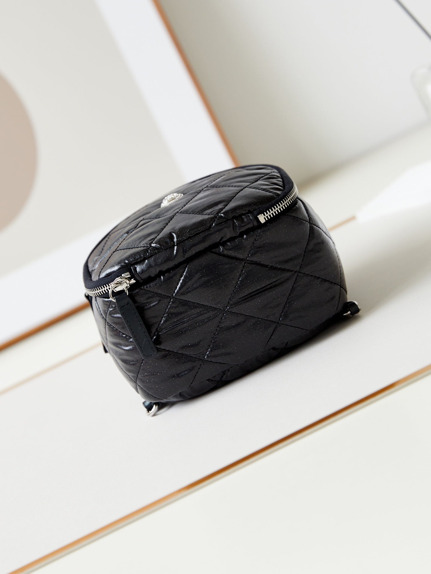 BACKPACK 22 IN BLACK FABRIC SILVER HARDWARE mysite