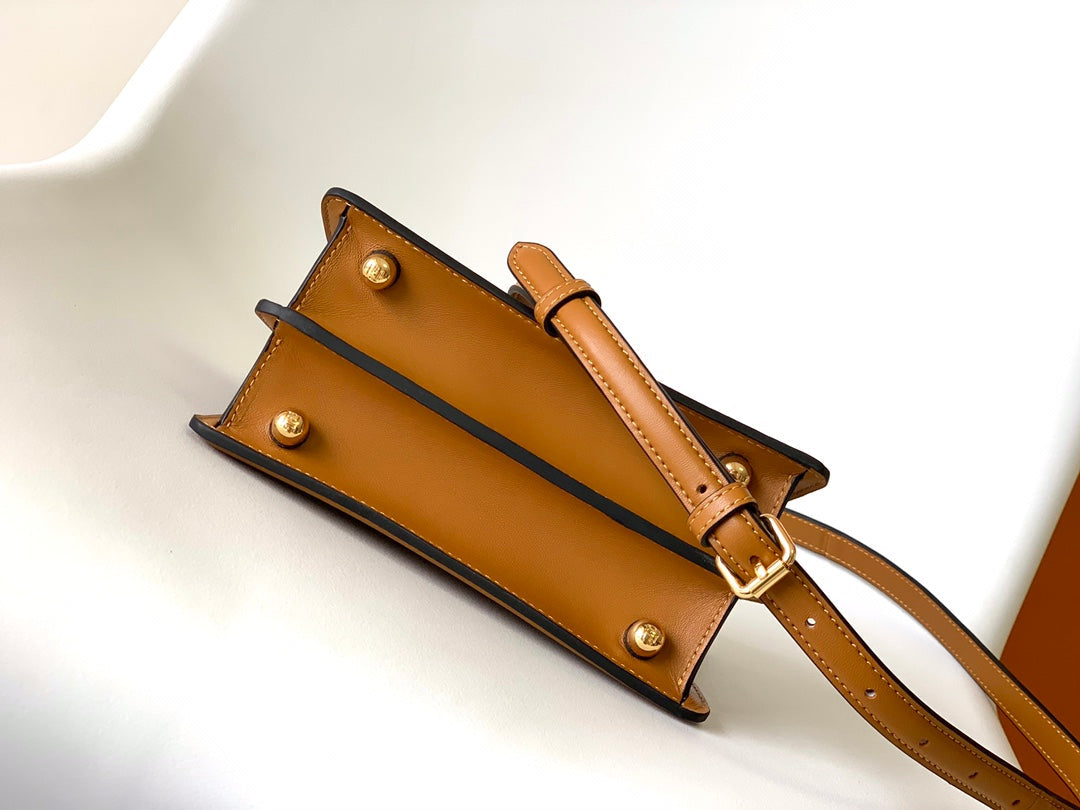 Peekaboo ISeeU Petite 20 Bag Tan Lambskin Ghw mysite