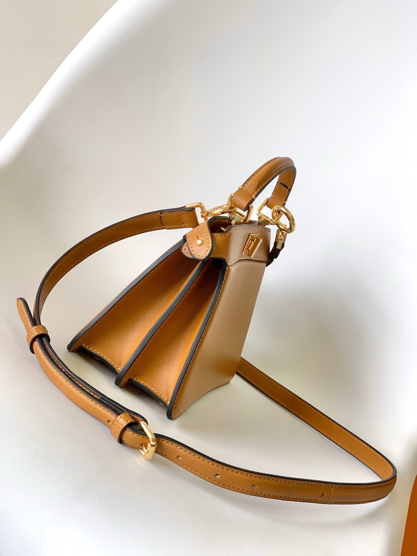 Peekaboo ISeeU Petite 20 Bag Tan Lambskin Ghw mysite